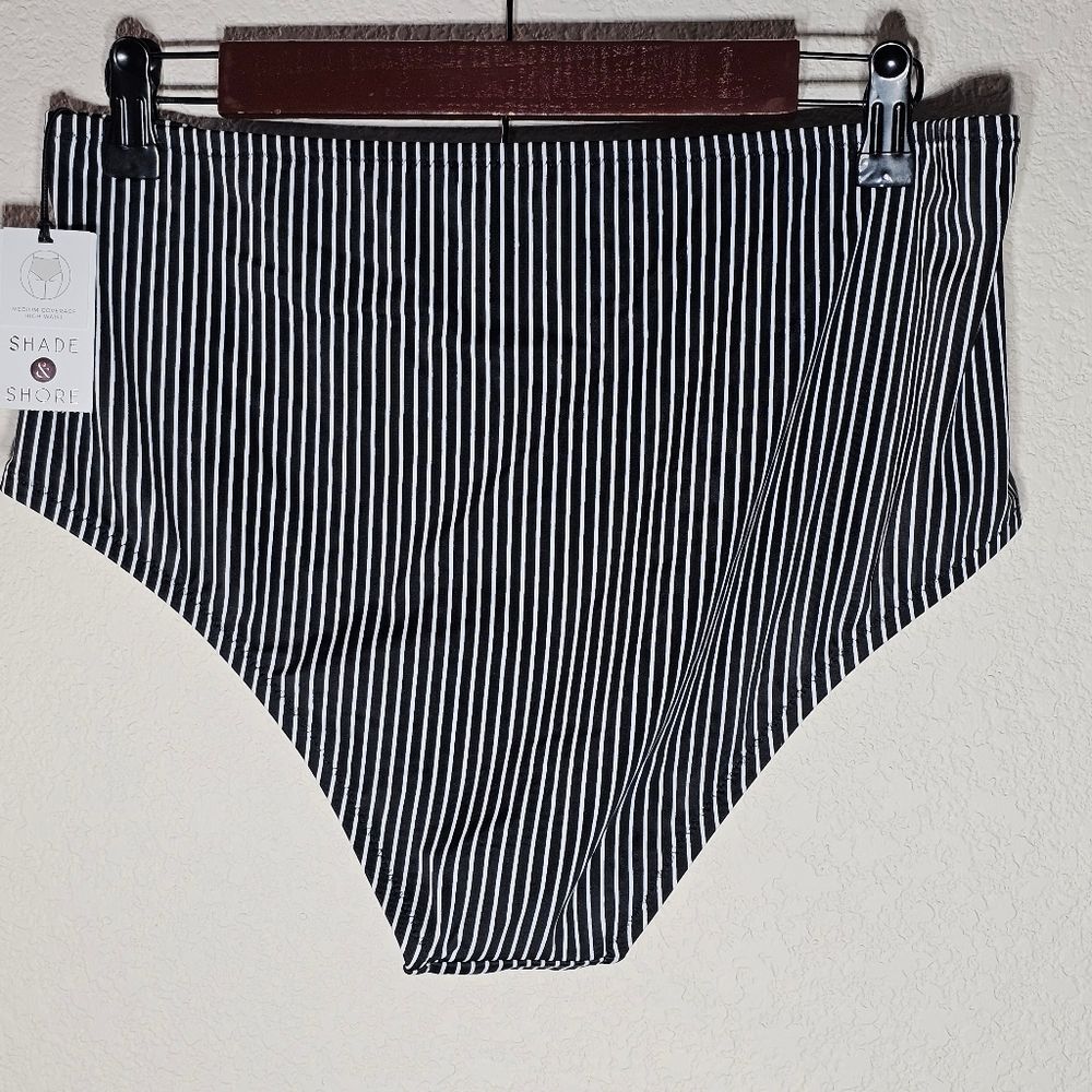Shade & Shore Women Swim Bottoms Large Black & White Pin Striped NWT - Picture 2 of 6